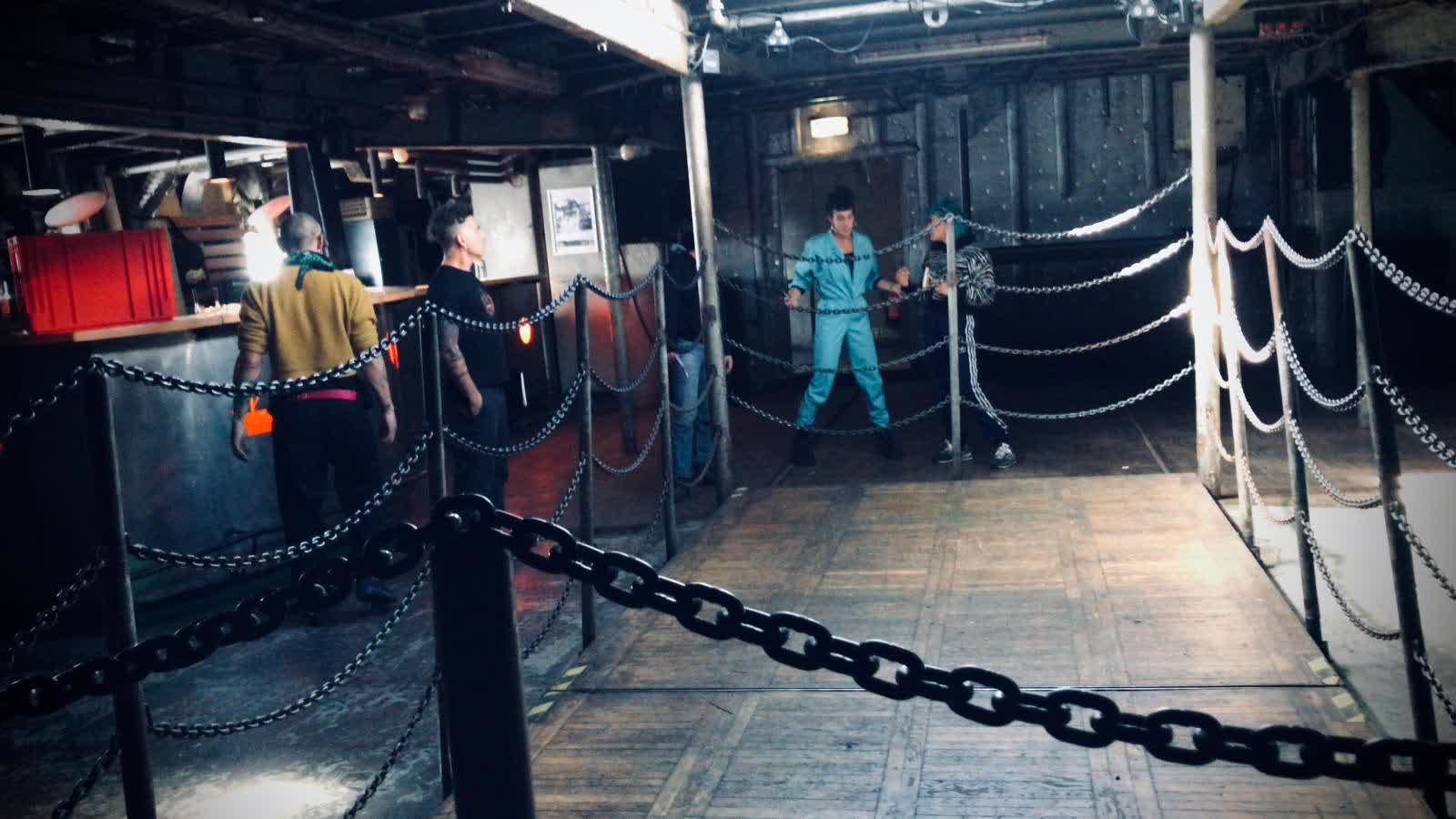 MSSTUBNIZ, installation view